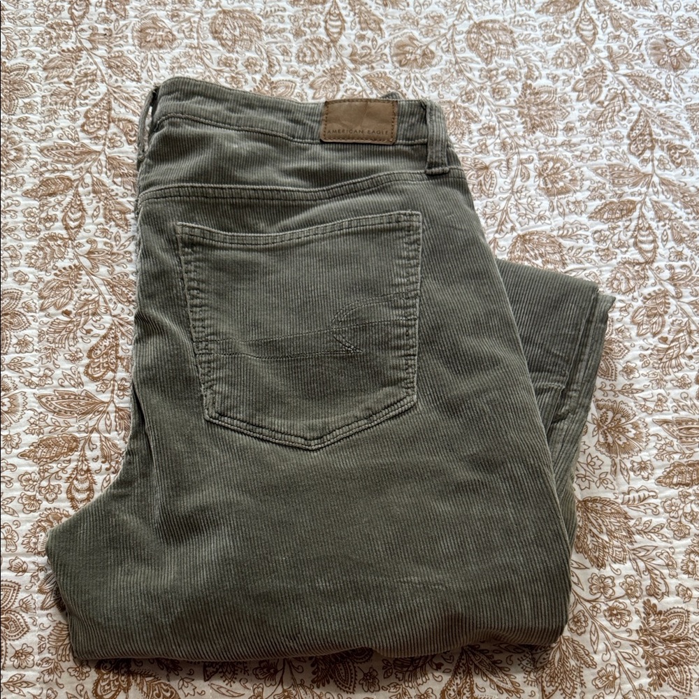 New AE Olive Corduroy Women Jeans